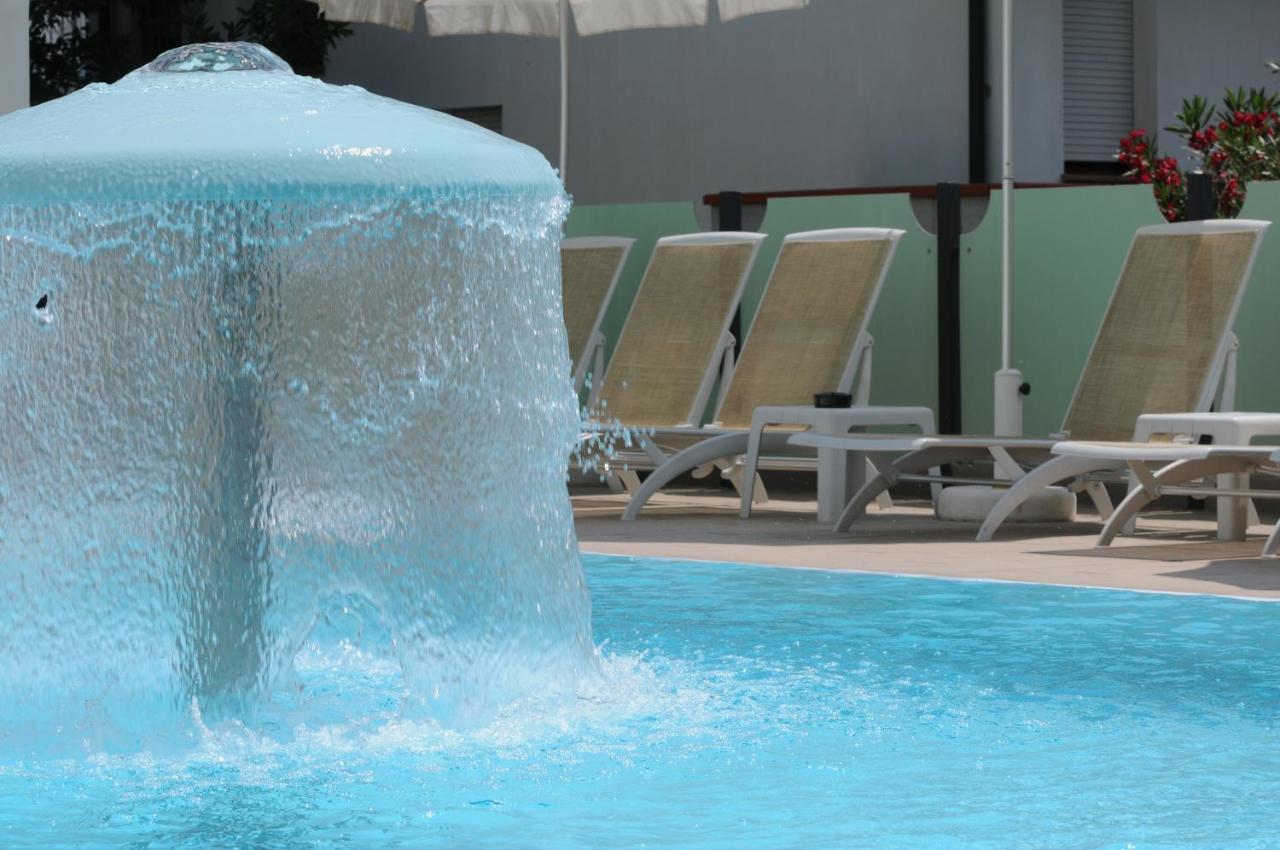 Hotel Prater Cesenatico Εξωτερικό φωτογραφία