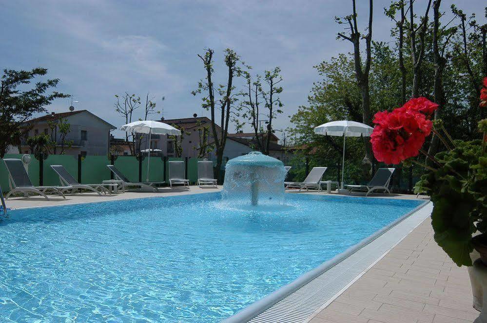 Hotel Prater Cesenatico Εξωτερικό φωτογραφία