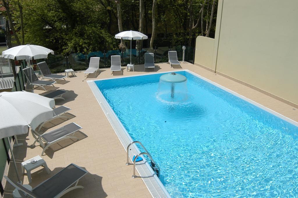 Hotel Prater Cesenatico Εξωτερικό φωτογραφία