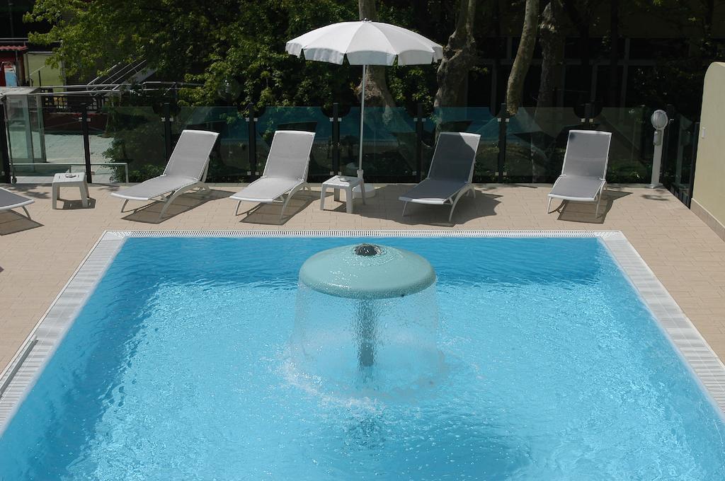 Hotel Prater Cesenatico Εξωτερικό φωτογραφία